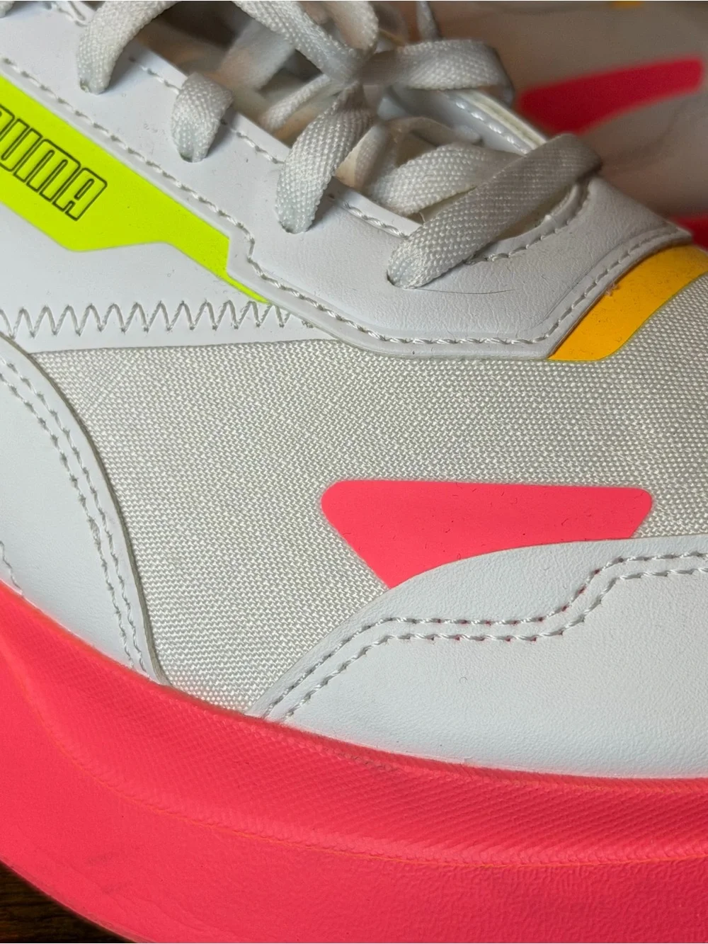 PUMA Kosmo Rider Summer Squeeze White Neon Chunky Sneakers Women’s 9.5 EU 40.5